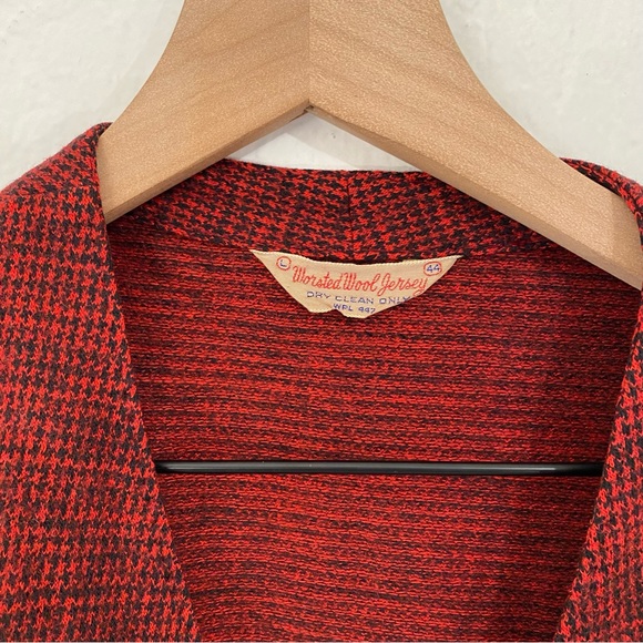 Roos Atkins Vintage L Red Herringbone V Neck Button up Vest Sleeveless Wool - Picture 4 of 7